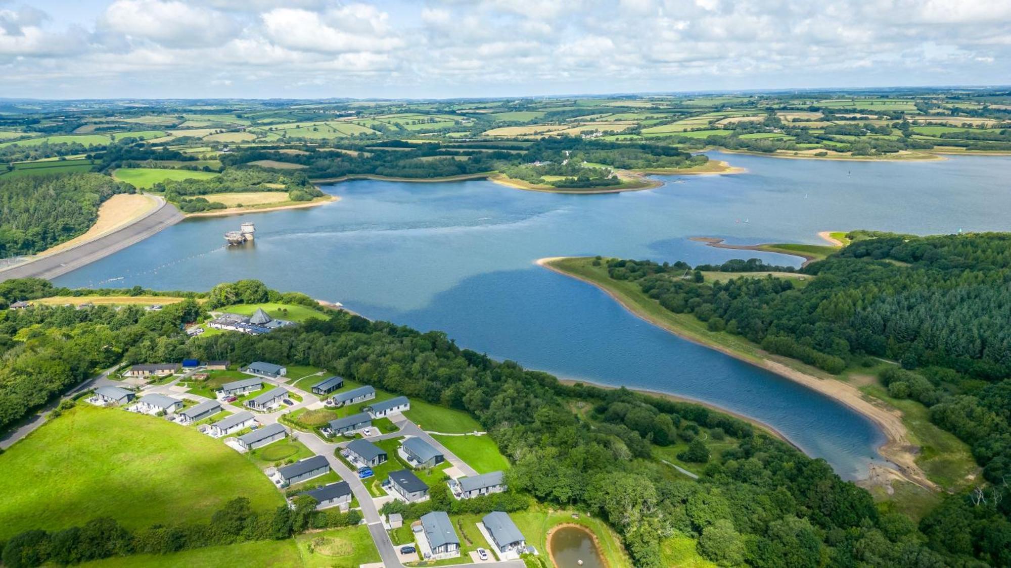 Buttercup Lodge, 33 Roadford Lake Lodges Lifton Eksteriør bilde
